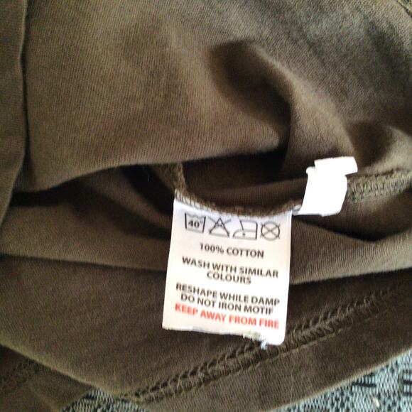 Traditional Craft Wear Khaki V-Neck T-Shirt Sz L - Picture 5 of 5